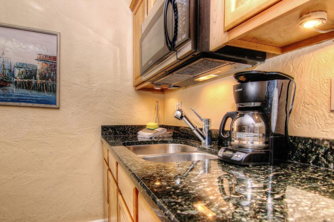 Pass-A-Grill 3 Appartement St. Pete Beach Buitenkant foto